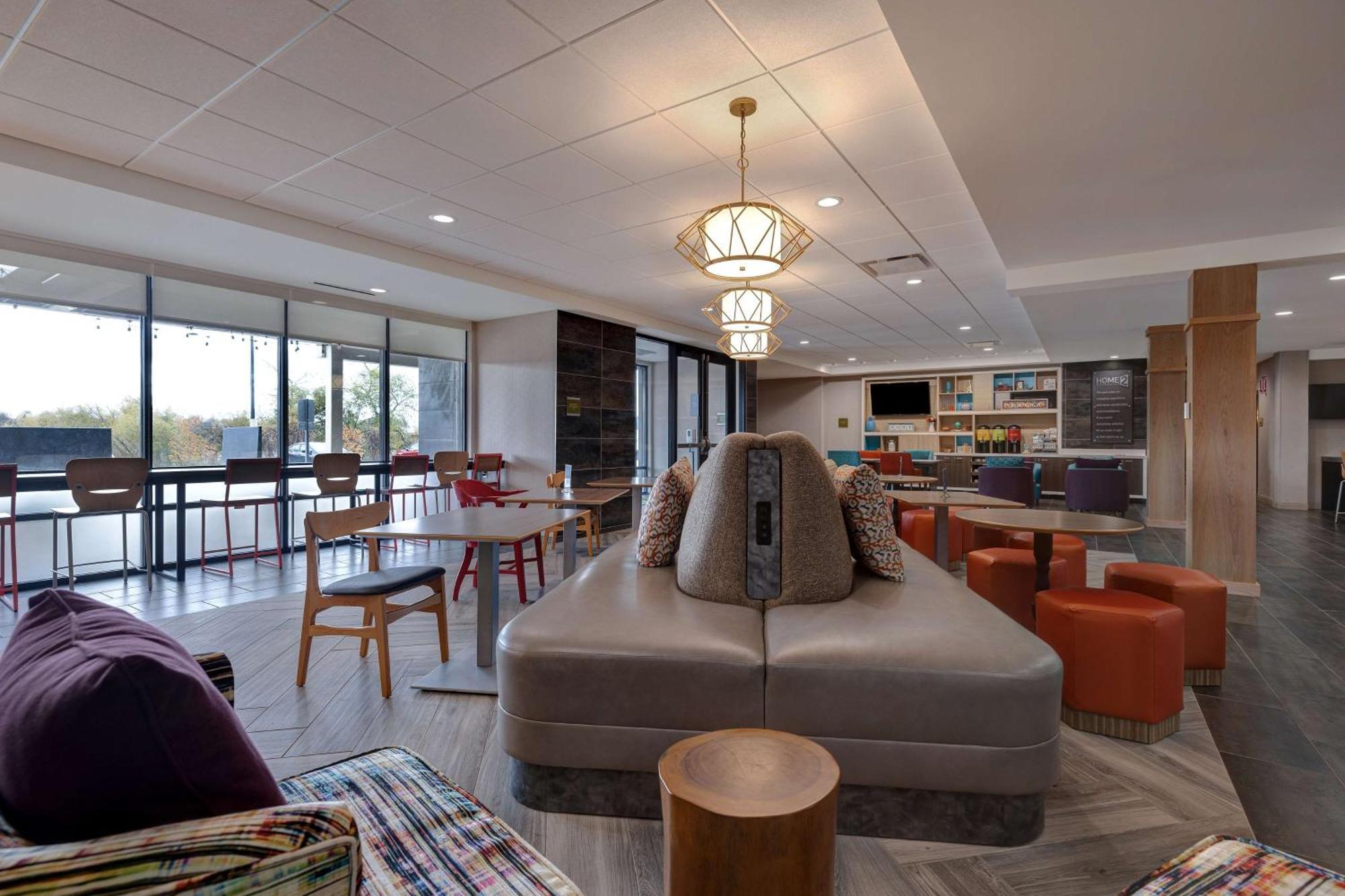 Home2 Suites By Hilton DeKalb Buitenkant foto