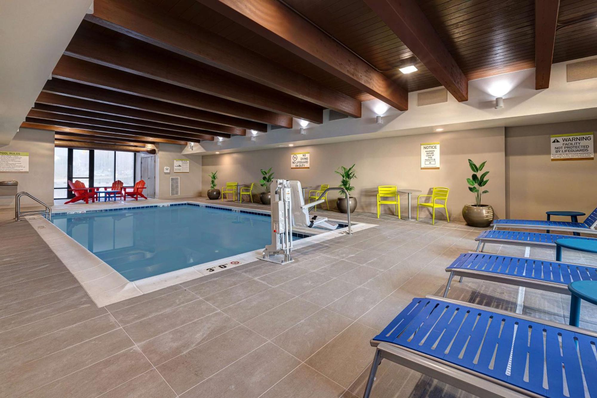 Home2 Suites By Hilton DeKalb Buitenkant foto